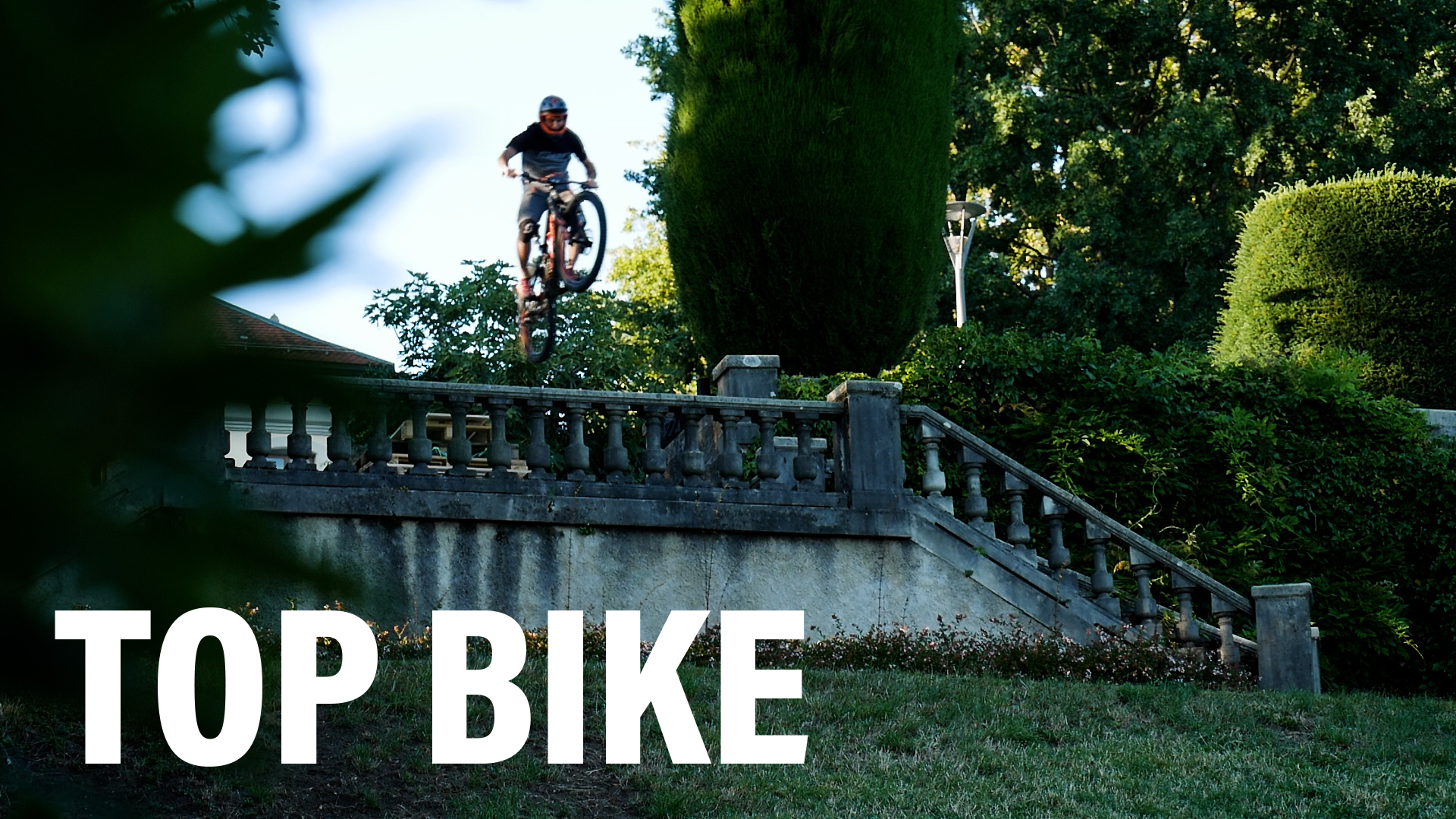 Top Bike – A Crazy Urban Top to Bottom